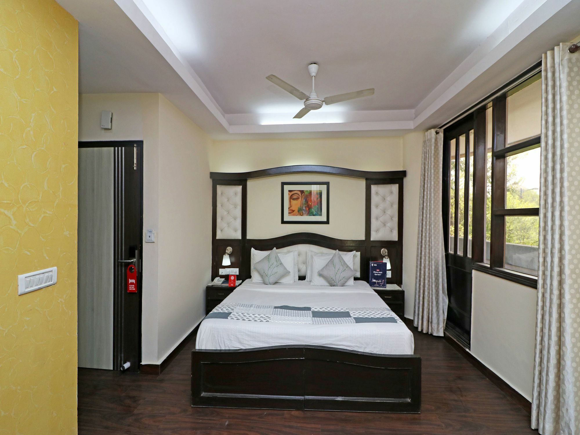 Hotel Oyo 13451 Star Corporate Avenue Neu-Delhi Exterior foto