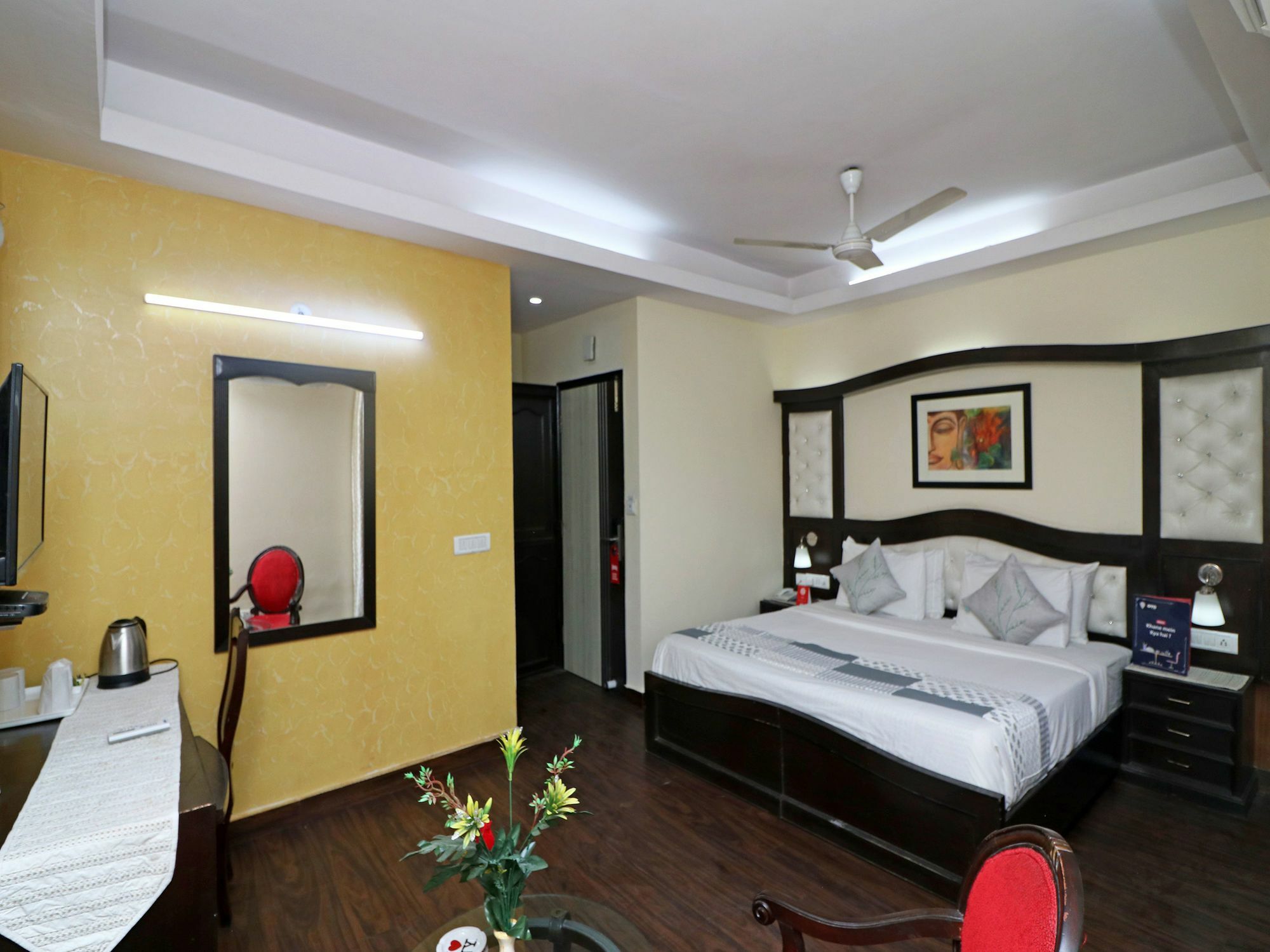 Hotel Oyo 13451 Star Corporate Avenue Neu-Delhi Exterior foto